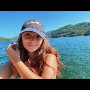 Meet your Posher, Sabrina